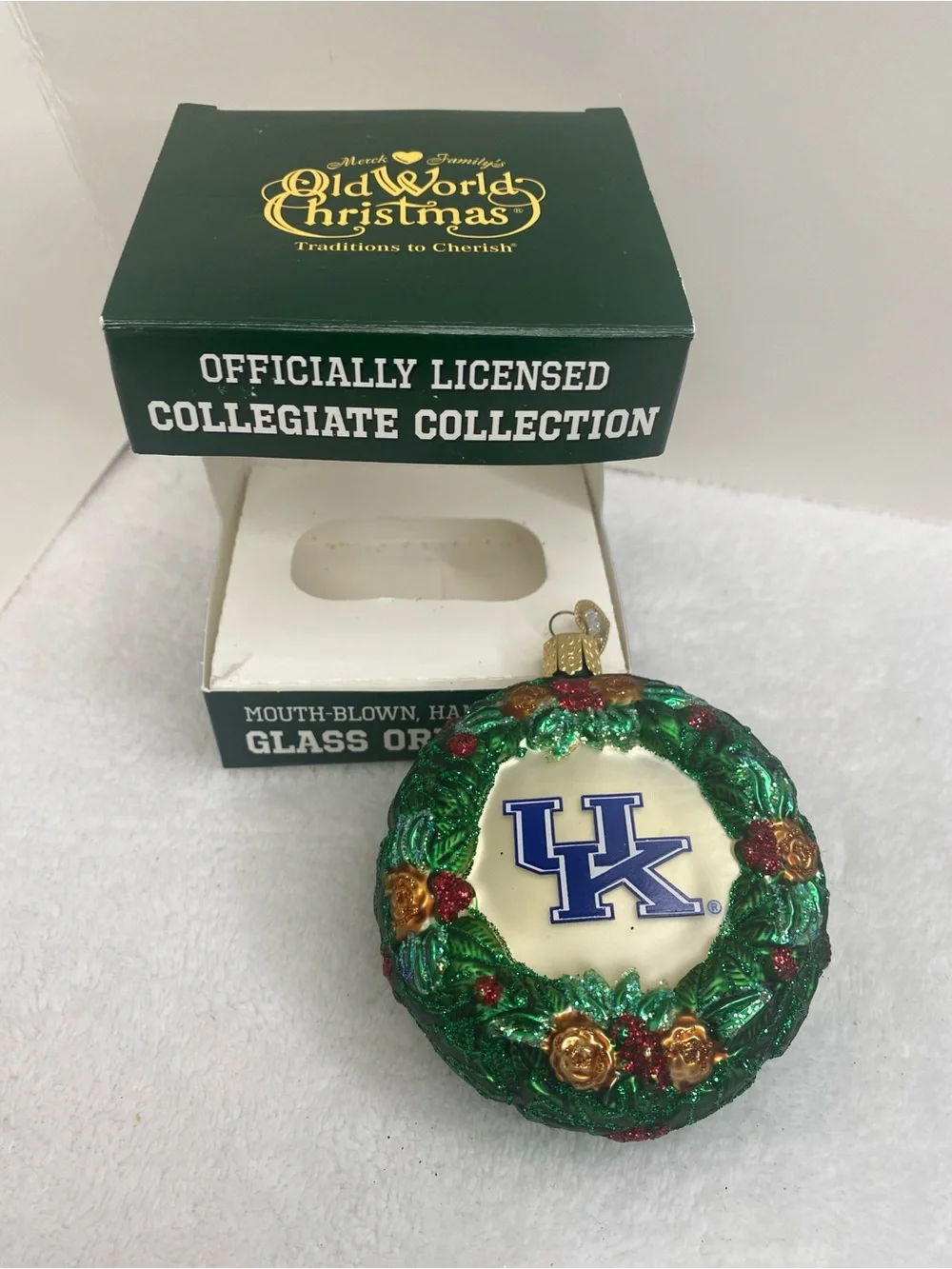 Old World Christmas University of Kentucky Wildcats Wreath Glass Tree Ornament
